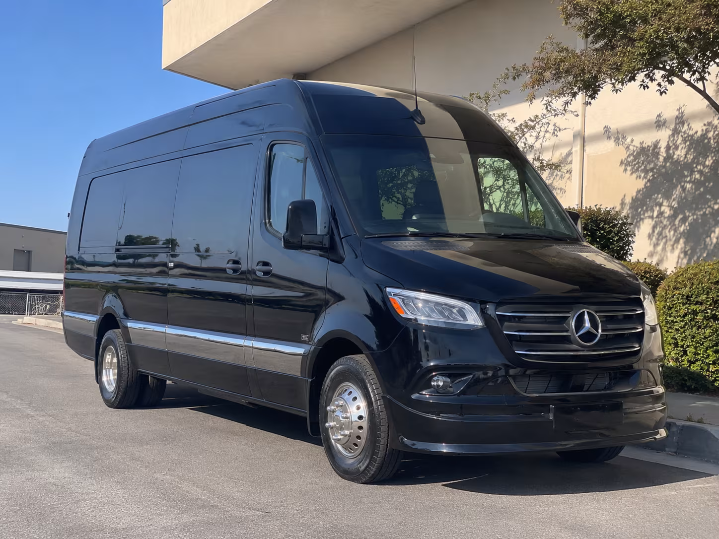 bus rental options for el paso trips