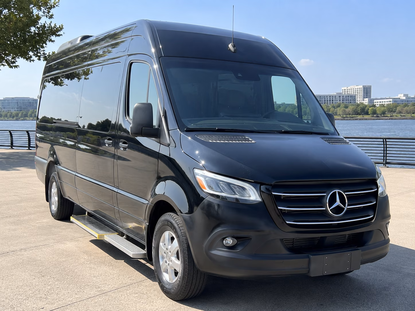 easily book transportation for your next sporting event 2