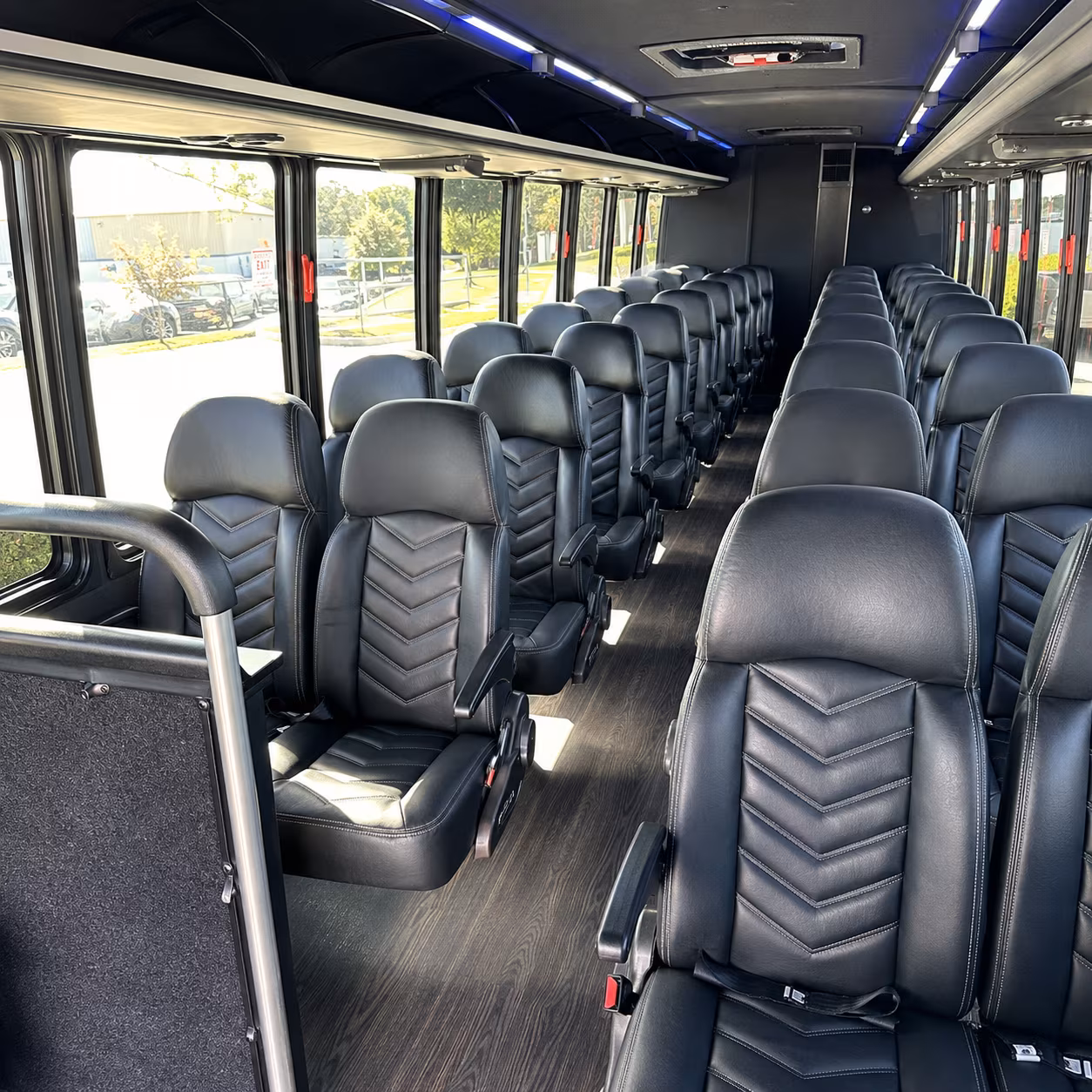 el paso 35 passenger minibus interior