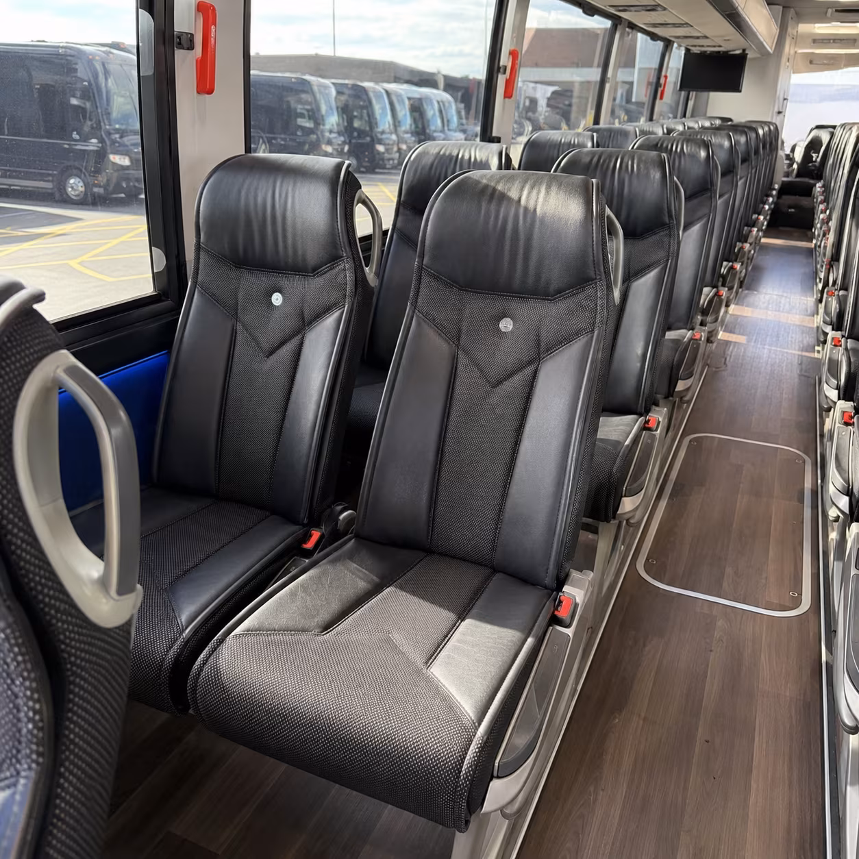 el paso 40 passenger charter bus interior