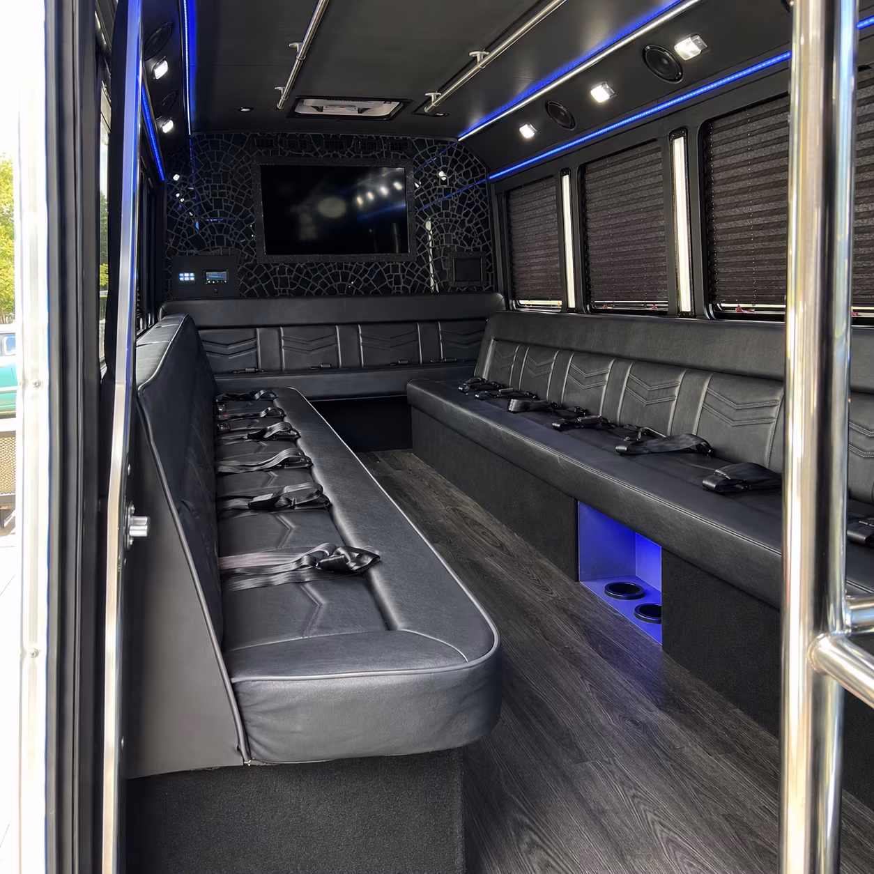 el paso quinceanera and sweet 16 birthday party buses that match your theme