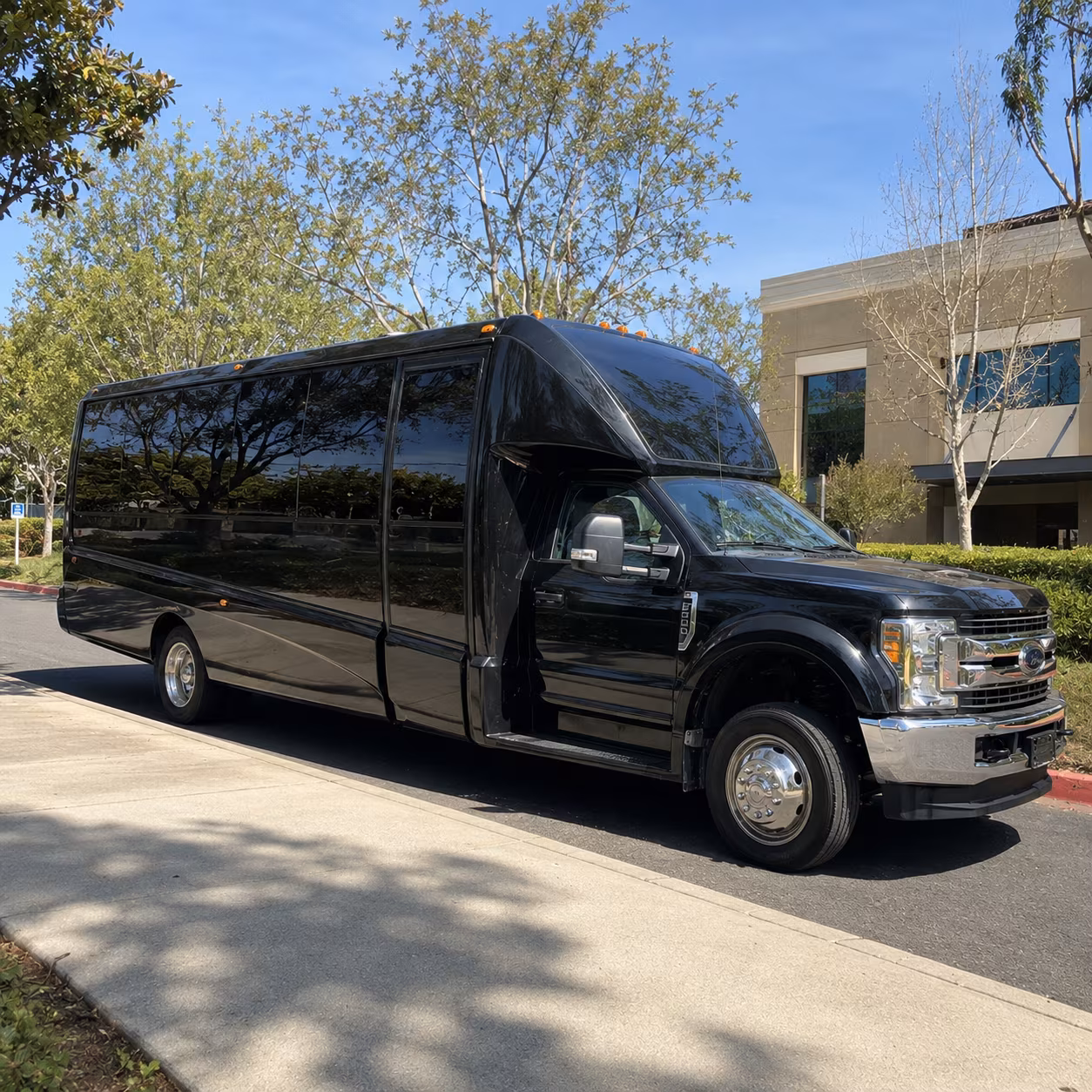 party buses and charter buses to utep miners games at the sun bowl